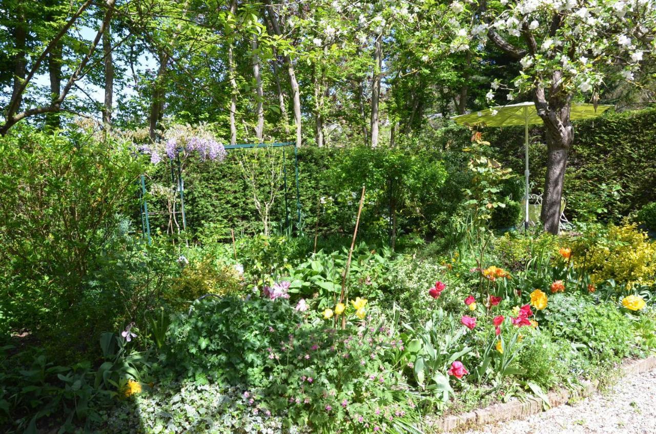 Le Clos Fleuri Bed and Breakfast Giverny Buitenkant foto